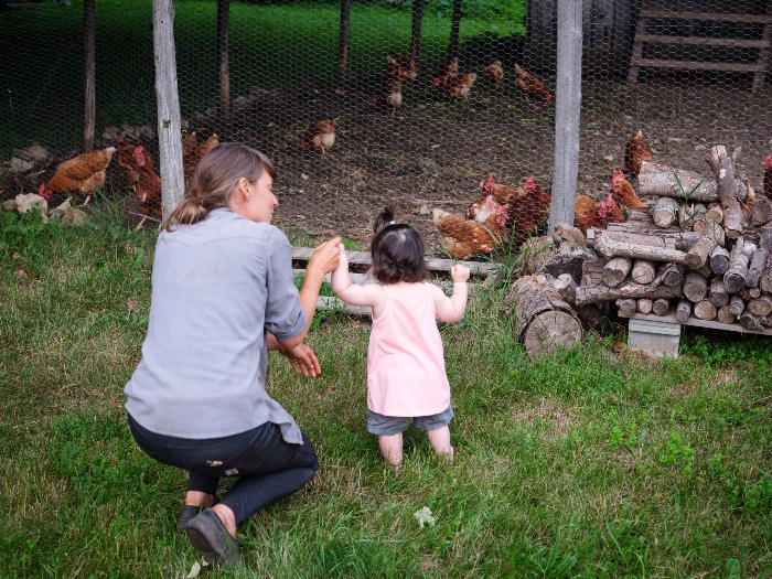 Amener un enfant à voir l'environnement fermier comme un lieu positif. / Crédit : Olivier Bourget